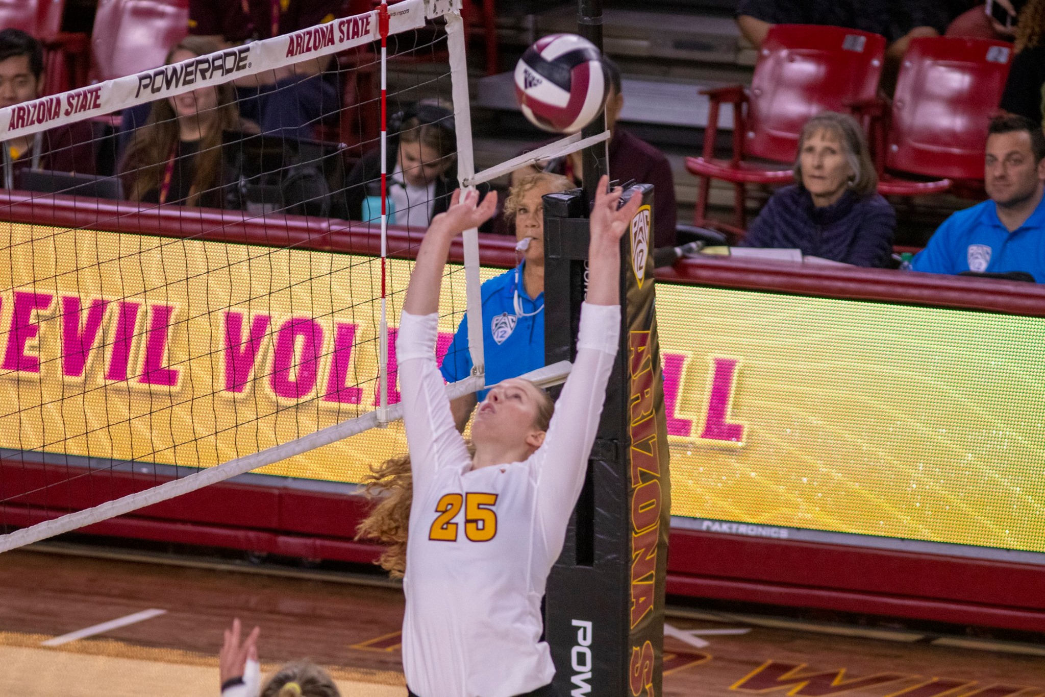 ASU Volleyball Setters step up in fiveset thriller against No. 20